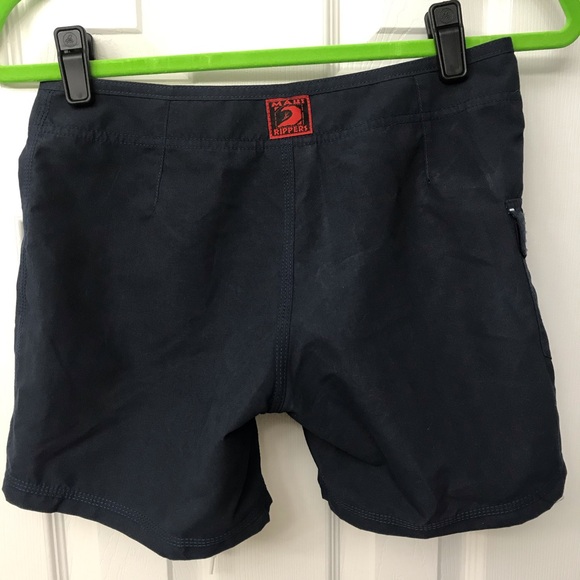 EUC MAUI RIPPERS NAVY BLUE  BOARDSHORTS SIZE 01 - Picture 4 of 7